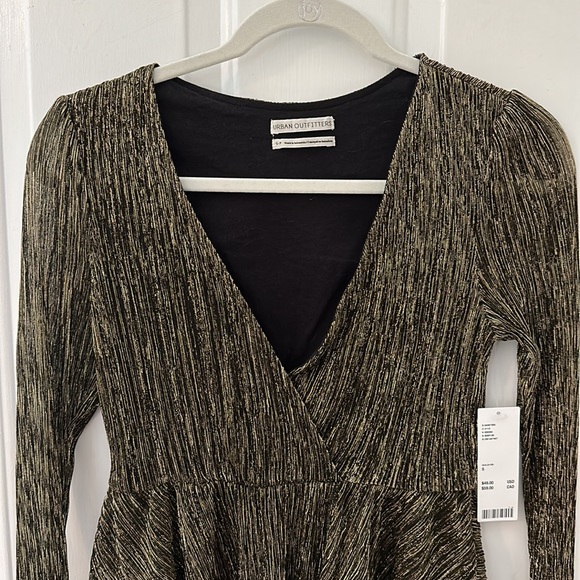 Urban Outfitters Blouse NWT - Picture 2 of 5